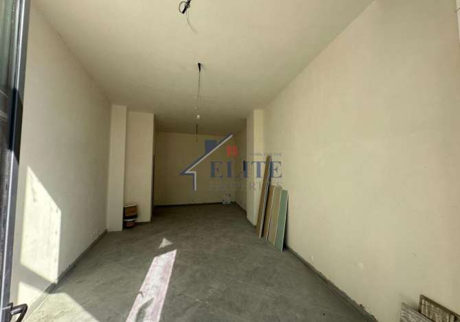 Ambient biznesi me qera 1+1 ne Tirane - 1,200 Euro