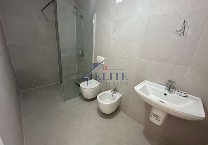 Lake View Residence, apartament 2+1 me qira