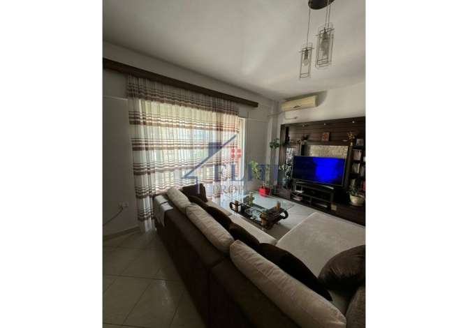 Shtepi ne shitje 1+1 ne Tirane - 120,000 Euro