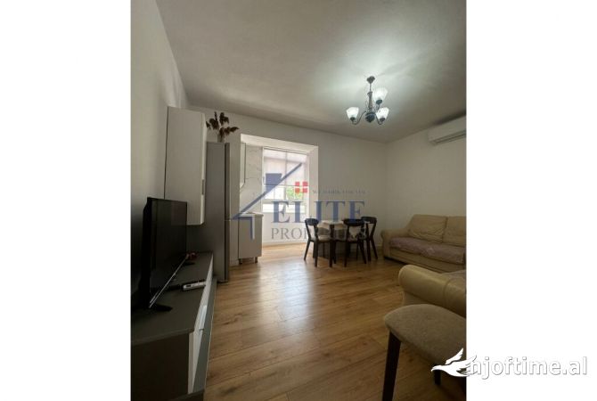 Shtepi ne shitje 2+1 ne Tirane - 155,000 Euro