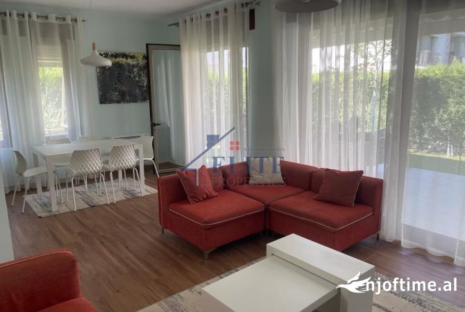 Shtepi ne shitje 3+1 ne Durres - 450,000 Euro