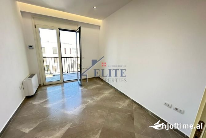 Ambient biznesi me qera 3+1 ne Tirane - 1,300 Euro