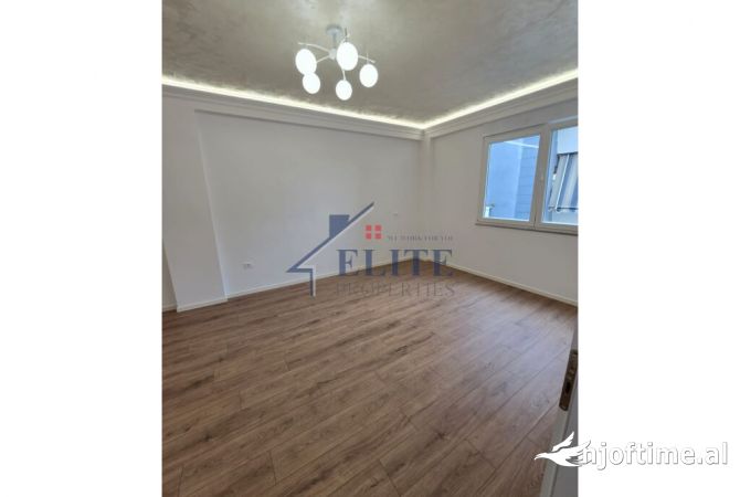 Shtepi ne shitje 2+1 ne Tirane - 210,000 Euro