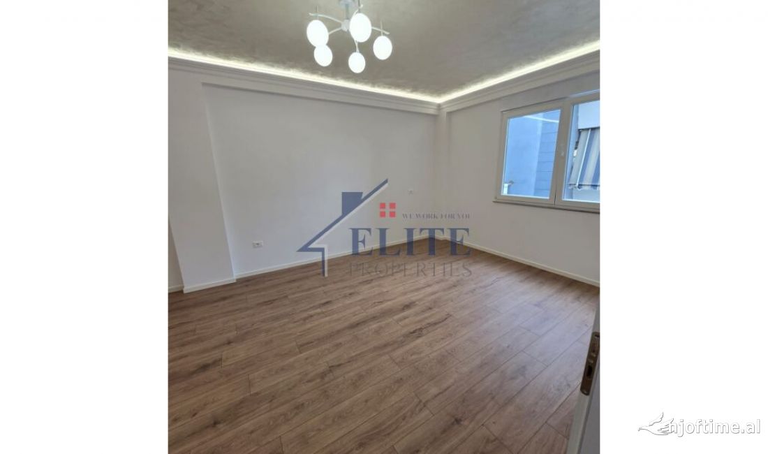 Shtepi ne shitje Apartament ne Tirane, 2+1, Mobilimi Bosh, pa mobiluar, Pagesa 210,000  Euro.