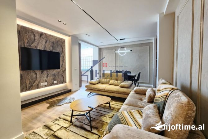 Shtepi me qera 3+1 ne Tirane - 1,150 Euro