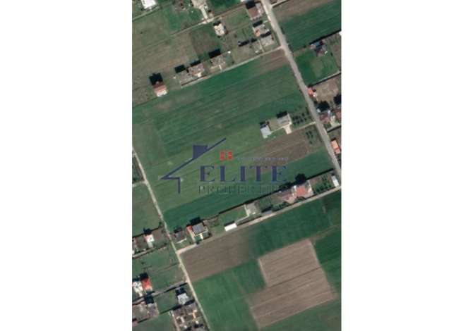 Truall ose Toke ne Tirane - 45,000 Euro