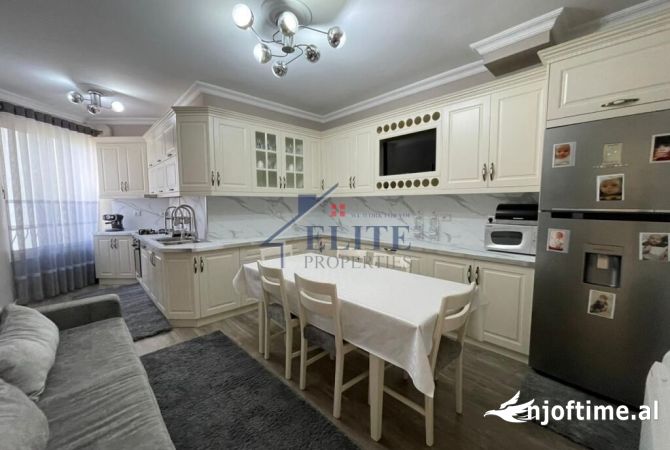 Shtepi me qera 2+1 ne Tirane - 600 Euro