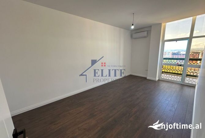 Ambient biznesi me qera 3+1 ne Tirane - 950 Euro