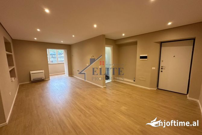 Ambient biznesi me qera 3+1 ne Tirane - 950 Euro