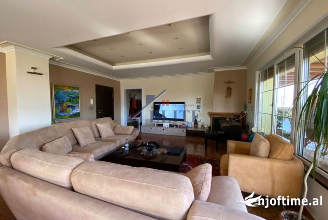 Shtepi me qera 3+1 ne Tirane - 2,000 Euro
