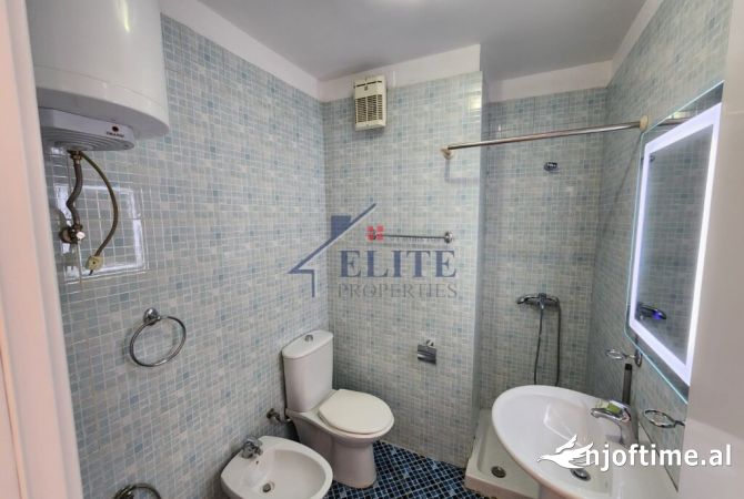 Shtepi ne shitje Apartament ne Tirane, 1+1, Mobilimi Bosh, pa mobiluar, Pagesa 147,000  Euro.