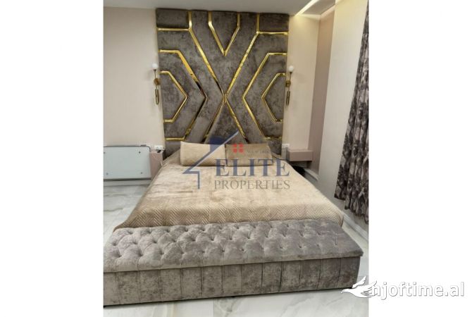 Shtepi ne shitje Apartament ne Tirane, 2+1, Mobilimi E mobiluar, Pagesa 230,000  Euro.