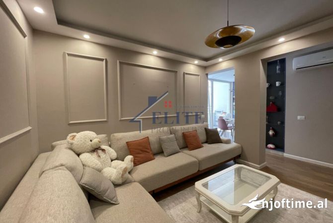 Shtepi me qera 2+1 ne Tirane - 1,000 Euro