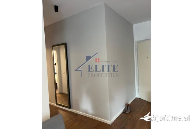 Shtepi ne shitje Apartament ne Tirane, 1+1, Mobilimi E mobiluar, Pagesa 166,000  Euro.