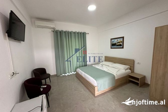 PEZE-HELMES, HOTEL - BAR - RESTORANT PER QERA