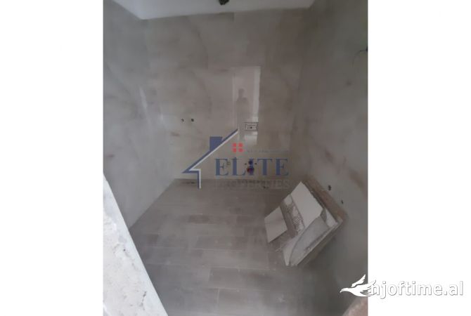 Shtepi ne shitje 2+1 ne Tirane - 179,365 Euro
