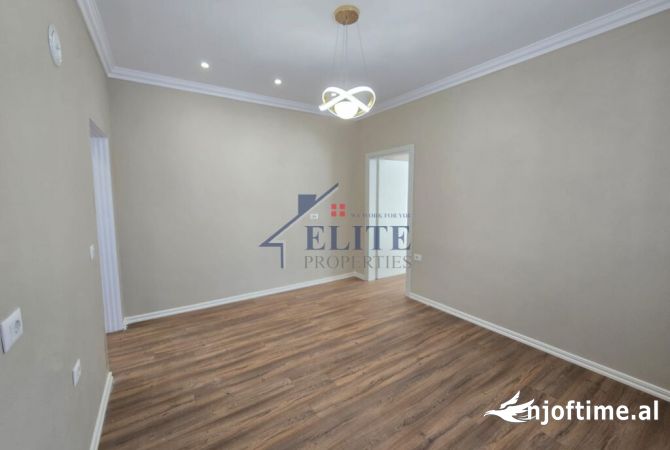 Shtepi ne shitje 1+1 ne Tirane - 125,000 Euro