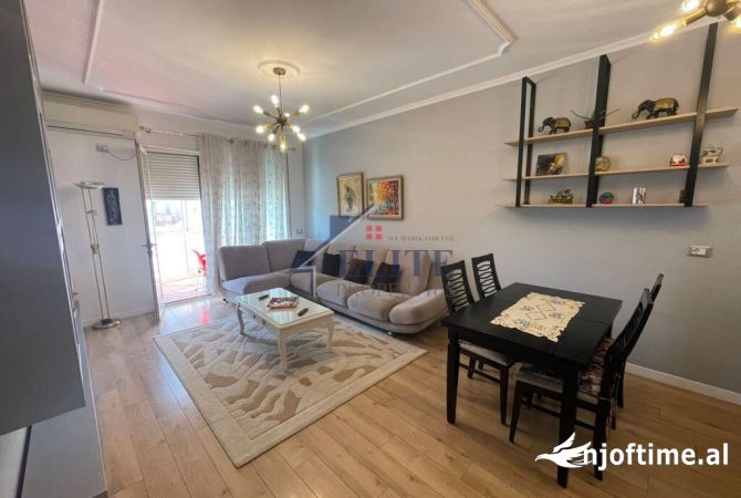 Shtepi ne shitje 2+1 ne Tirane - 190,000 Euro