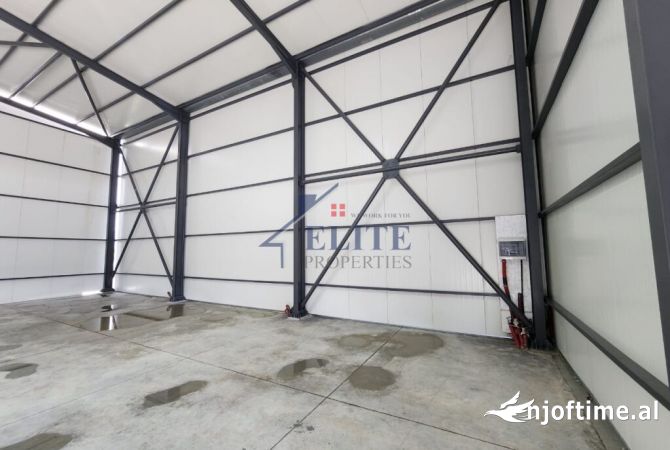 Ambient biznesi me qera 4+1 ne Tirane - 3,500 Euro