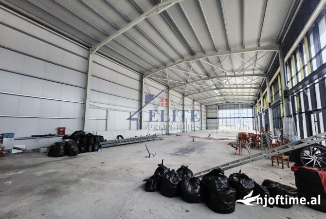 Ambient biznesi me qera 4+1 ne Tirane - 4,000 Euro