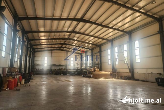 Ambient biznesi me qera 4+1 ne Tirane - 5,000 Euro