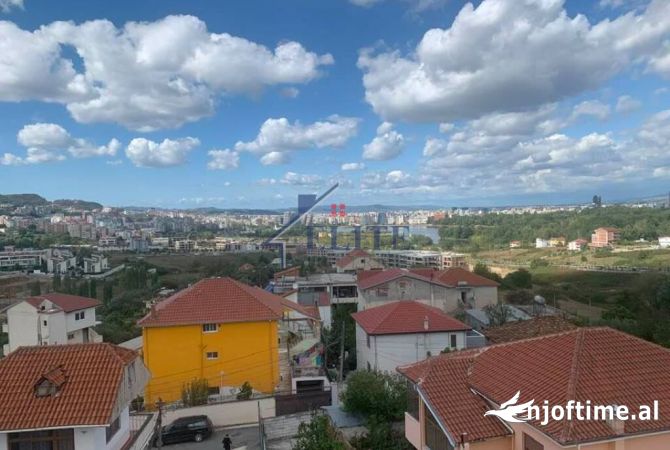 Shtepi ne shitje 3+1 ne Tirane - 135,000 Euro