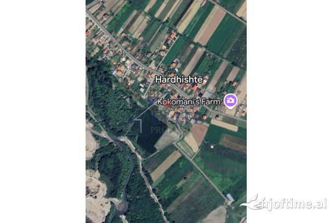 Truall ose Toke  ne Durres - 22,500 Euro