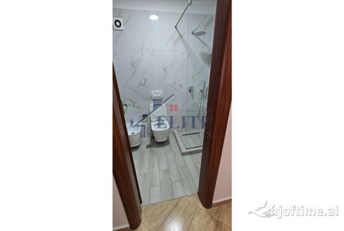 Shtepi ne shitje Apartament ne Tirane, 1+1, Mobilimi E mobiluar, Pagesa 135,000  Euro.