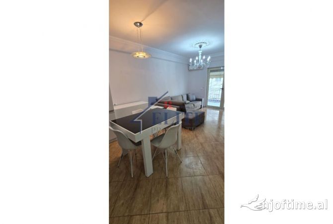 Shtepi ne shitje 1+1 ne Tirane - 135,000 Euro