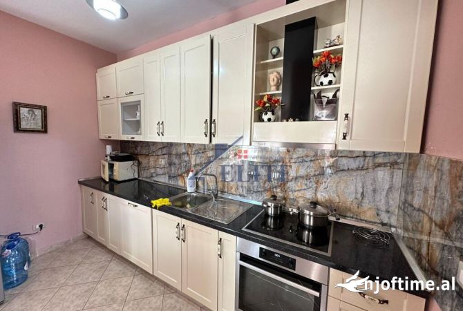 Shtepi me qera 2+1 ne Tirane - 600 Euro