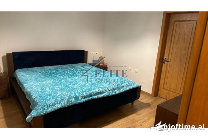 Shtepi me qera 2+1 ne Tirane - 650 Euro