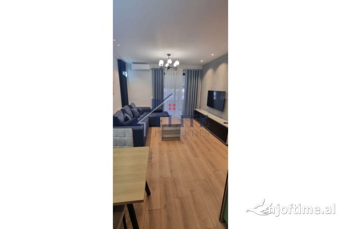Shtepi me qera 2+1 ne Tirane - 600 Euro