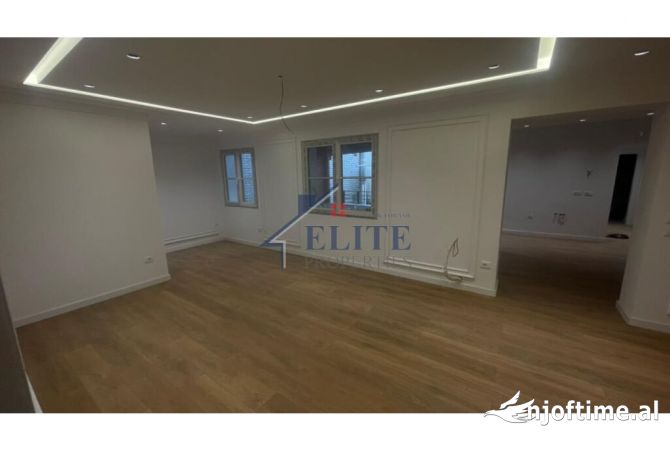 Ambient biznesi me qera 3+1 ne Tirane - 1,300 Euro