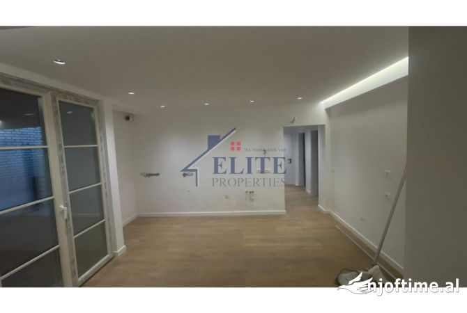 Ambient biznesi me qera 3+1 ne Tirane - 1,300 Euro