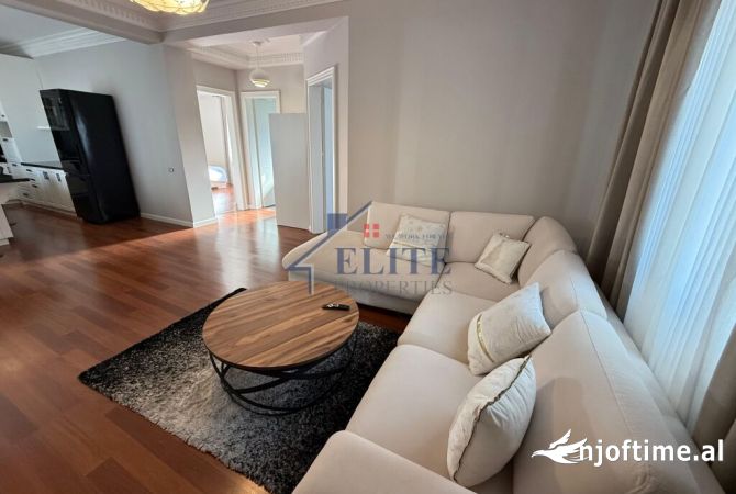 Shtepi me qera 2+1 ne Tirane - 800 Euro
