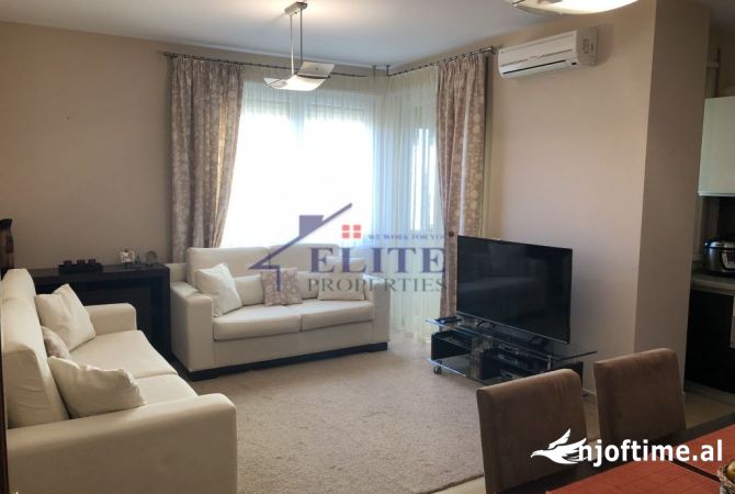Shtepi me qera 1+1 ne Tirane - 650 Euro