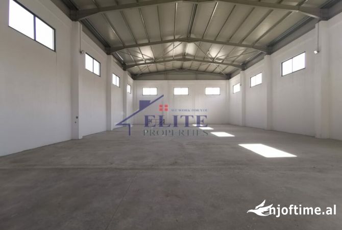 Ambient biznesi me qera 4+1 ne Tirane - 3,500 Euro