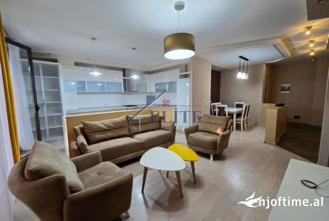 Shtepi me qera 2+1 ne Tirane - 590 Euro