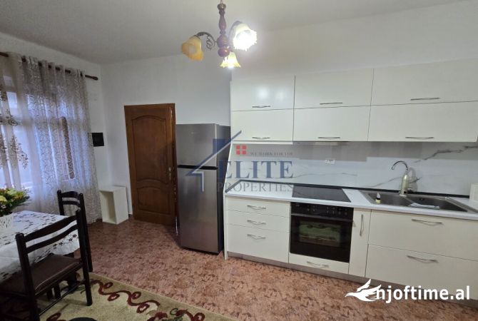 Shtepi me qera 1+1 ne Tirane - 35,000 Leke