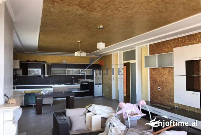 Shtepi ne shitje 6+1 ne Tirane - 250,000 Euro