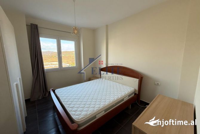Shtepi ne shitje Apartament ne Durres, 1+1, Mobilimi E mobiluar, Pagesa 80,000  Euro.