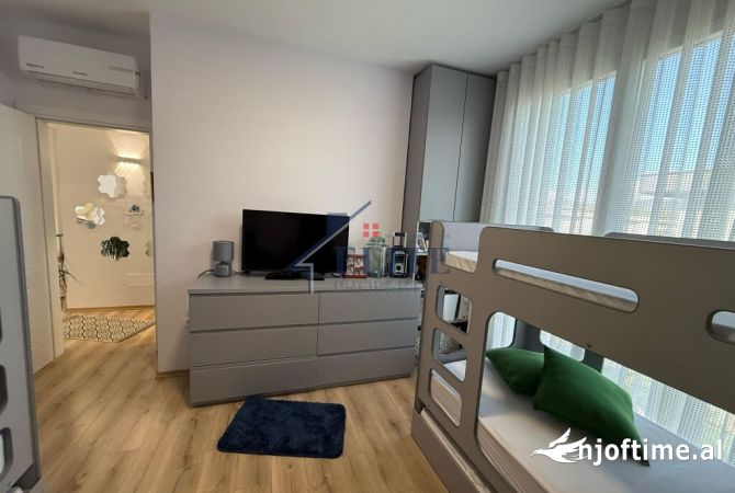 Shtepi ne shitje Vila Luksoze ne Durres, 3+1, Mobilimi E mobiluar, Pagesa 398,000  Euro.