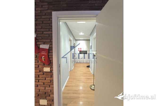 Shtepi ne shitje 2+1 ne Tirane - 285,000 Euro