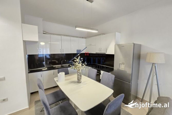 Shtepi me qera 2+1 ne Tirane - 600 Euro