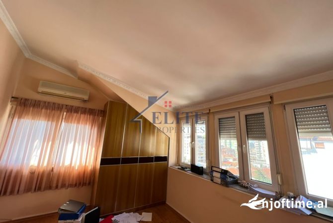 Duplex (2 storey house) for sale in Tirana 4+1, Emty