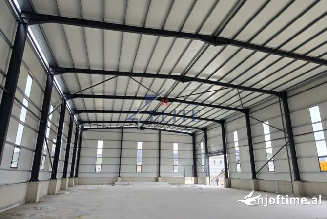 Ambient biznesi me qera 4+1 ne Tirane - 5,000 Euro