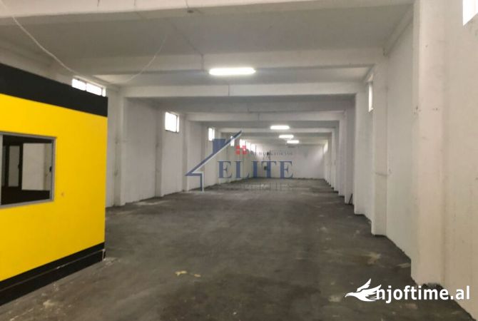 Ambient biznesi me qera 4+1 ne Tirane - 4,000 Euro