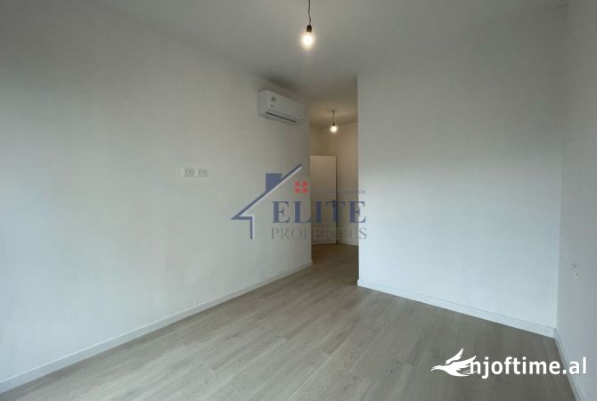 Ambient biznesi me qera 3+1 ne Tirane - 750 Euro