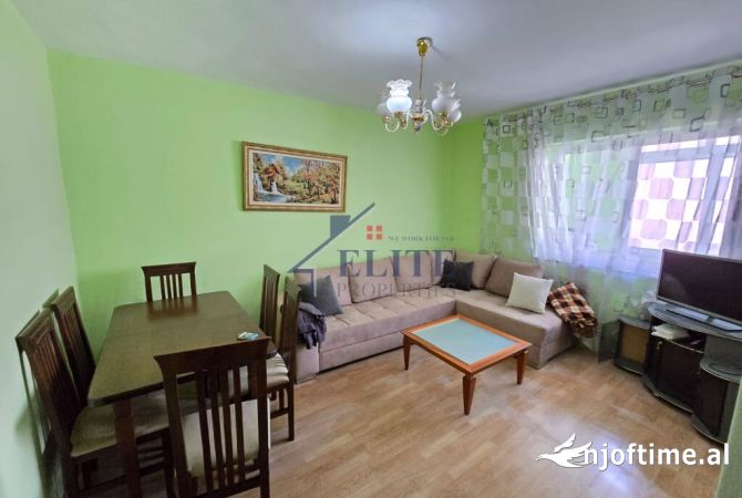 Shtepi me qera 2+1 ne Tirane - 420 Euro