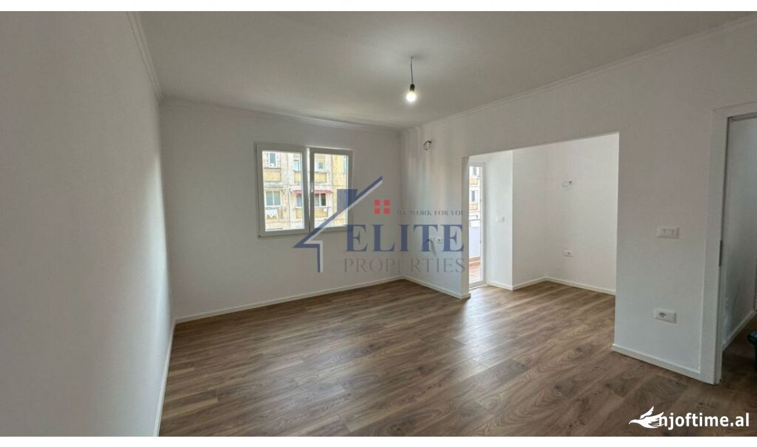Shtepi ne shitje Apartament ne Tirane, 2+1, Mobilimi Bosh, pa mobiluar, Pagesa 148,000  Euro.